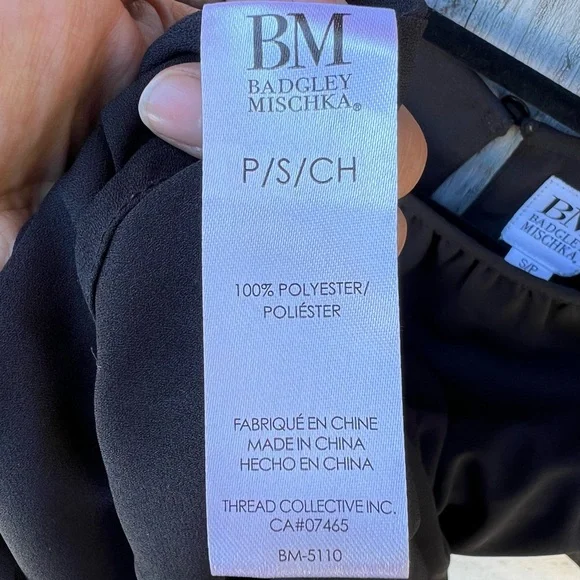 Badgley Mischka black ruffle short sleeve bowtie sash layered lined flowy blouse - Picture 12 of 15